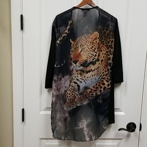 Blush leopard back tunic sz M
